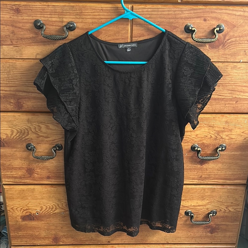 Adrianna Papell Black Flutter Sleeve Blouse